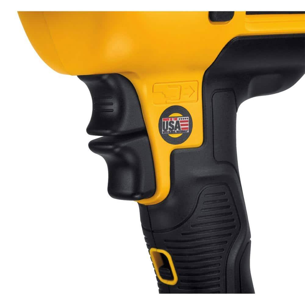 DEWALT 20V MAX Caulking Gun / Adhesive Gun, 29 oz (DCE570D1)